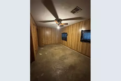 416 Mertie, Palacios, TX 77465 - Photo 17