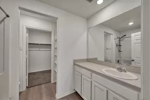 11130 N Lake Mist Ln, Willis, TX 77318 - Photo 13