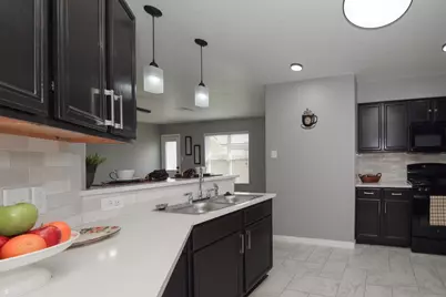 10606 Ince Lane, Houston, TX 77040 - Photo 13