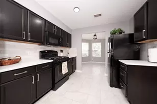 10606 Ince Ln, Houston, TX 77040 - Photo 17