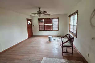 4302 Edison St, Houston, TX 77009 - Photo 13