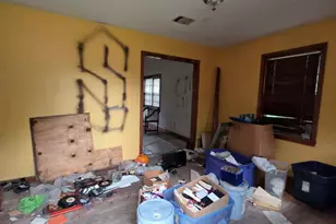 4302 Edison St, Houston, TX 77009 - Photo 15
