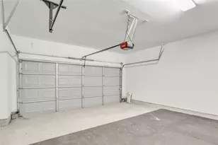 919 E 36th St, Houston, TX 77022 - Photo 21