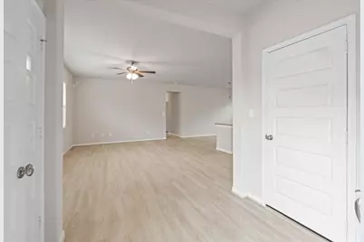 5308 Cj Walker Lane, Houston, TX 77048 - Photo 3