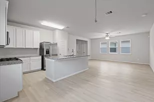 5308 CJ Walker Ln, Houston, TX 77048 - Photo 7