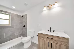 16502 Craighurst Dr, Houston, TX 77059 - Photo 19