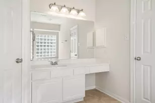 24915 Pikecrest Dr, Spring, TX 77389 - Photo 23