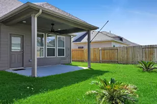 766 Dewberry Rd, La Marque, TX 77568 - Photo 11