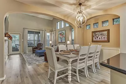 23 Douvaine Court, The Woodlands, TX 77382 - Photo 15