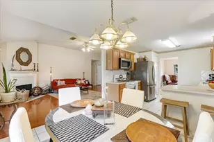 2210 Elm Forest Dr, Pearland, TX 77584 - Photo 11