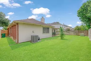 2210 Elm Forest Dr, Pearland, TX 77584 - Photo 29