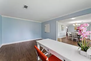 1910 Forest Hill Blvd, Houston, TX 77023 - Photo 21