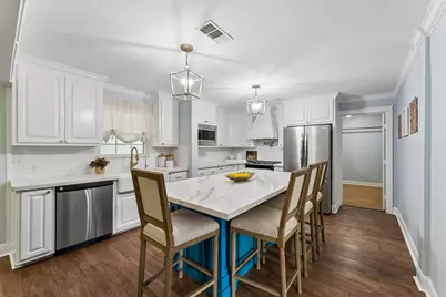 1910 Forest Hill Boulevard, Houston, TX 77023 - Photo 13