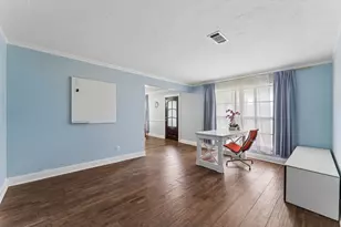 1910 Forest Hill Blvd, Houston, TX 77023 - Photo 19