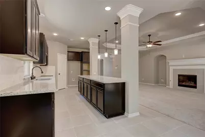 403 Black Walnut Drive, Conroe, TX 77304 - Photo 3