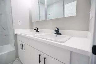 2519 Washington St, Waller, TX 77484 - Photo 25