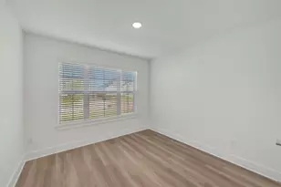 14001 Baikal Mnr Dr, Santa Fe, TX 77510 - Photo 7