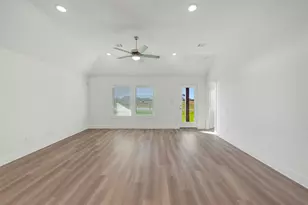 14001 Baikal Mnr Dr, Santa Fe, TX 77510 - Photo 3