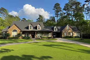 11777 Willowridge Cir, Conroe, TX 77304 - Photo 1