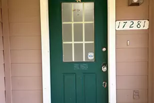 17281 Saturn Ln, Houston, TX 77058 - Photo 3