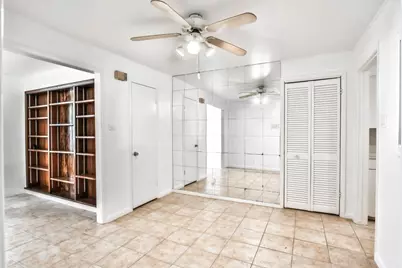 2009 Stoney Brook Drive #9A, Houston, TX 77063 - Photo 9