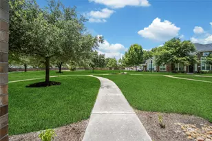 3330 Knollcrest Ln, Pearland, TX 77584 - Photo 35