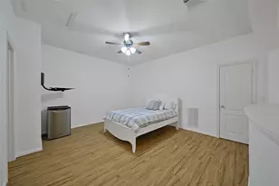 3330 Knollcrest Ln, Pearland, TX 77584 - Photo 27