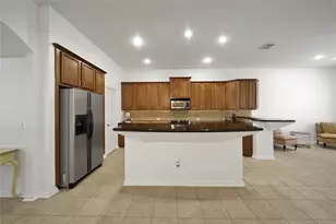 3330 Knollcrest Ln, Pearland, TX 77584 - Photo 5