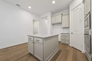 319 Silver Sage, Conroe, TX 77304 - Photo 21