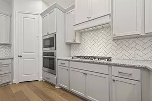 319 Silver Sage, Conroe, TX 77304 - Photo 11