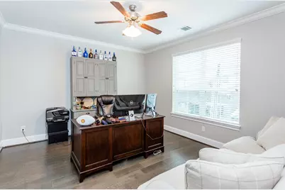 2413 Detering Street, Houston, TX 77007 - Photo 23