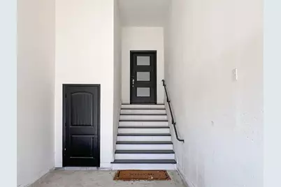 3407 Sakowitz Street #B, Houston, TX 77026 - Photo 5