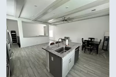 3407 Sakowitz Street #B, Houston, TX 77026 - Photo 7