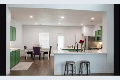 9907 Garnet Falls Drive, Rosharon, TX 77583 - Photo 3