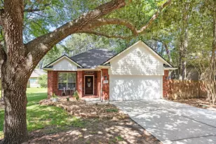 11366 Glenforest Dr, Montgomery, TX 77356 - Photo 1