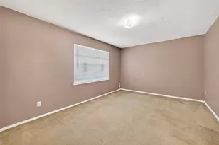 6995 Chasewood Dr, Missouri City, TX 77489 - Photo 5