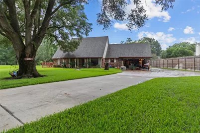 2054 Linda Lane, Pearland, TX 77584 - Photo 3