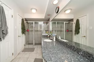 8306 Bo Jack Dr, Houston, TX 77040 - Photo 17