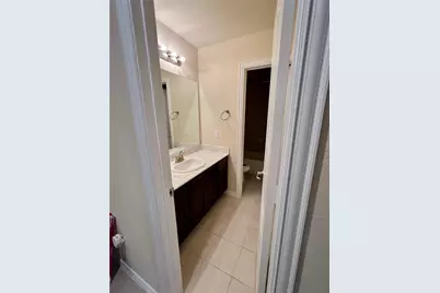 13201 Anchor Isle Court, Texas City, TX 77568 - Photo 11