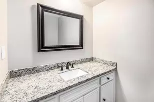 12510 Old River Dr, Mont Belvieu, TX 77523 - Photo 13
