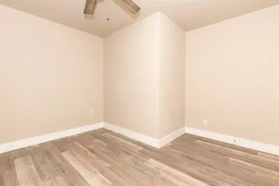 210 W Grange Street #B, Weimar, TX 78962 - Photo 17