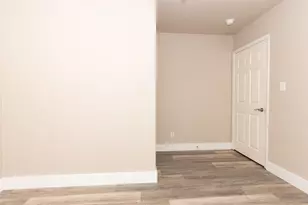 210 W Grange St, Weimar, TX 78962 - Photo 15