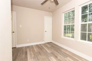 210 W Grange St, Weimar, TX 78962 - Photo 13