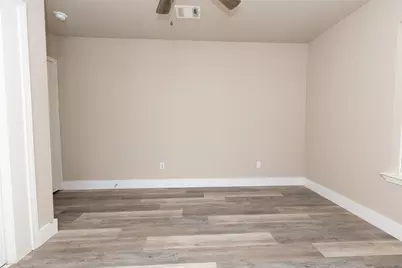 210 W Grange Street #B, Weimar, TX 78962 - Photo 7