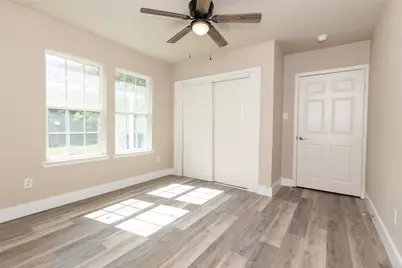 210 W Grange Street #B, Weimar, TX 78962 - Photo 9