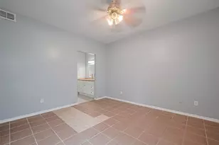 9707 Richmond Ave, Houston, TX 77042 - Photo 35