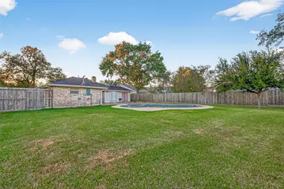 1414 Hitherfield Drive, Sugar Land, TX 77498 - Photo 43