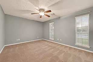 1414 Hitherfield Dr, Sugar Land, TX 77498 - Photo 31