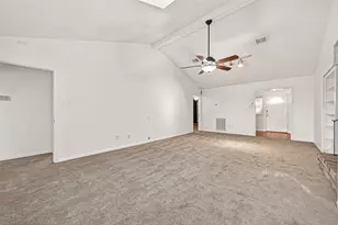 1414 Hitherfield Dr, Sugar Land, TX 77498 - Photo 11