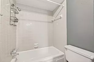 1414 Hitherfield Dr, Sugar Land, TX 77498 - Photo 27